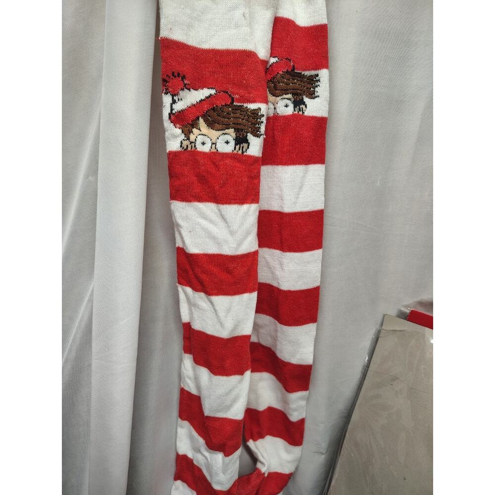 Wenda Where's Waldo Costume Adult Large/XLarge Spirit Halloween Shirt Hat - Picture 3 of 7